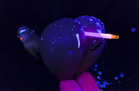 Потрясающая фетиш-сцена с похотливой леди по имени Джада Стивенс 10